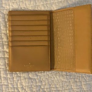Kate Spade passport wallet